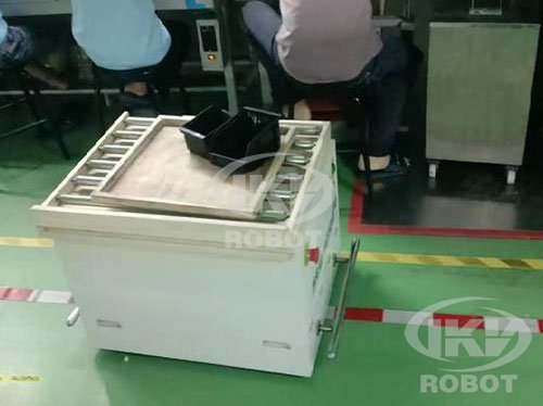 雙向滾筒背負(fù)AGV